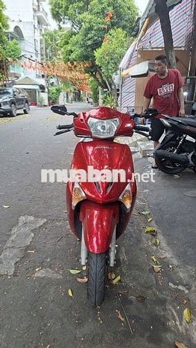 Honda Lead màu Đỏ