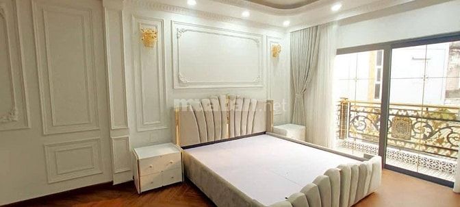 Bán Nhà Kinh Doanh, Ô TÔ, Nguyễn Đức Cảnh 61m, 7 tầng, mt 4m, 24.5 tỷ