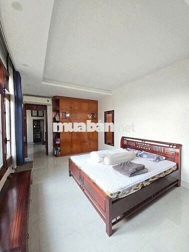 NHÀ ĐẸP LB MT 7M - Ô TÔ TRÁNH - GẦN HỒ - YÊN TĨNH - VÀO NỘI ĐÔ 20 PHÚT
