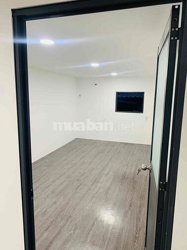 nhà mặt tiền 2 phòng ngủ + ở + mở văn phòng+ buôn bán