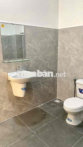 Nhà mặt tiền đẹp cho thuê giá cực rẻ