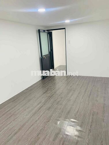 nhà mặt tiền 2 phòng ngủ + ở + mở văn phòng+ buôn bán