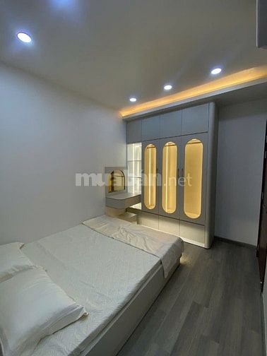 Bán nhà mặt tiền hẻm 994 Huỳnh Tấn Phát Quận 7
