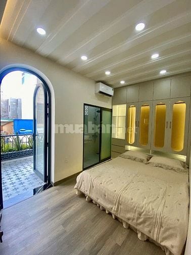 Bán nhà mặt tiền hẻm 994 Huỳnh Tấn Phát Quận 7