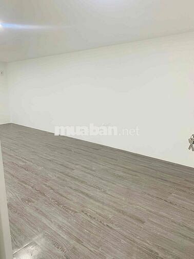 nhà mặt tiền 2 phòng ngủ + ở + mở văn phòng+ buôn bán