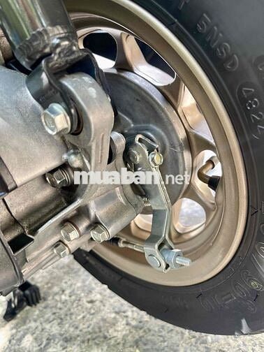 Honda Lead 2025 Xanh Đen 7000 km Bstp 9chủ New 99%