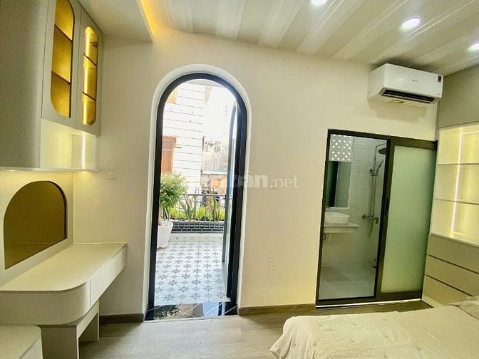 Bán nhà mặt tiền hẻm 994 Huỳnh Tấn Phát Quận 7