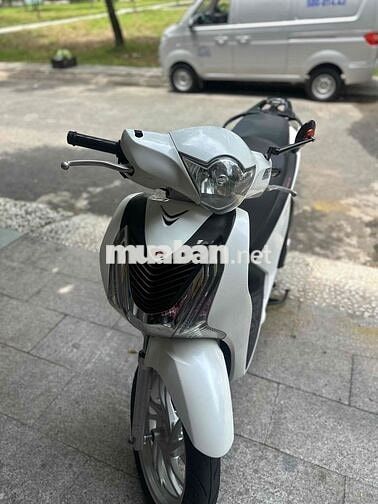Honda SH125i 2015 Trắng khóa thong minh32000 km
