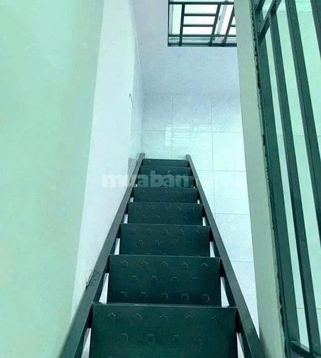 Bán dãy trọ 8phòng gần trường tiểu học An Phú Tây,sổ riêng100m2-1tỷ450