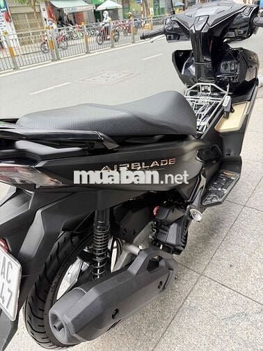 Air Blade 125 2025 Đen 7000 km bstp chính chủ