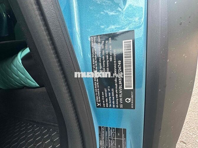 Xe điện VinFast VF 3 2025 màu Xanh