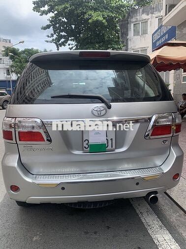 Toyota Fortuner 2009 Bạc