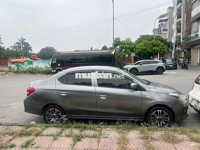 Mitsubishi Attrage 2022 Số sàn Xám