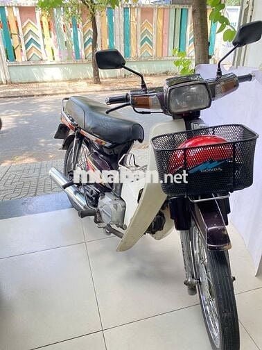 Honda Dream Thái Nâu
