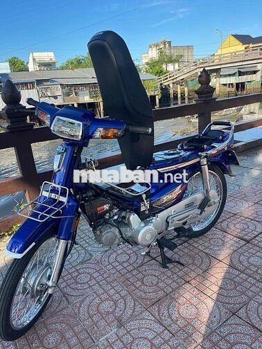 Honda Dream màu Xanh