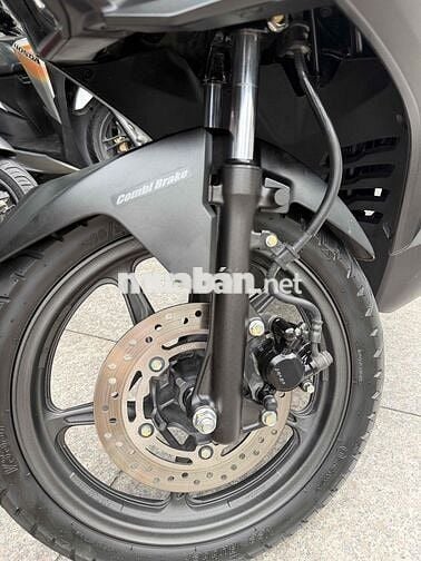 Air Blade 125 2025 Đen 7000 km bstp chính chủ