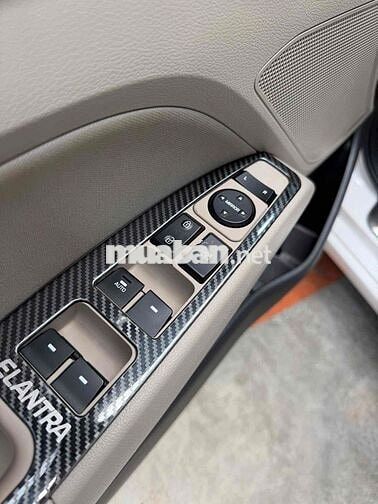 Hyundai Elantra 2020 MT