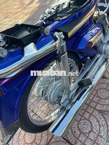 Honda Dream màu Xanh