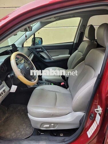 Subaru Forester 2014 Đỏ 137.000 km