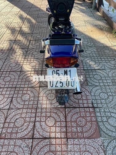 Honda Dream màu Xanh