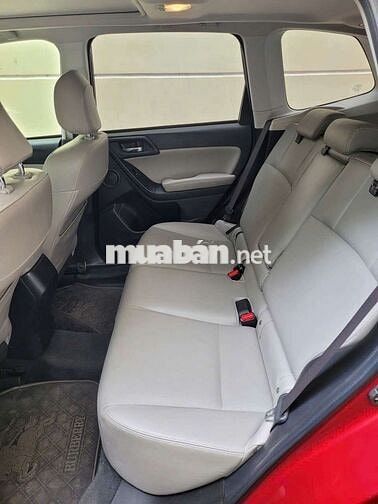 Subaru Forester 2014 Đỏ 137.000 km