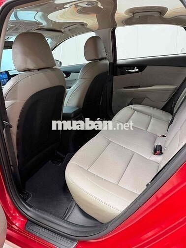 Kia Cerato 2020 AT