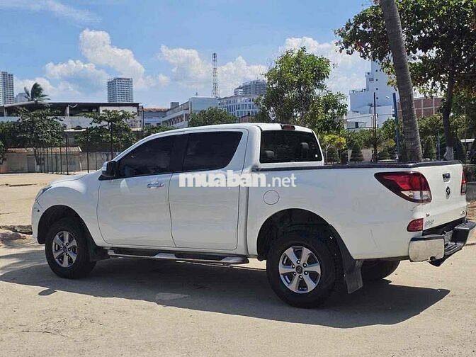 Mazda BT-50 Trắng Số sàn 104.864 km 4