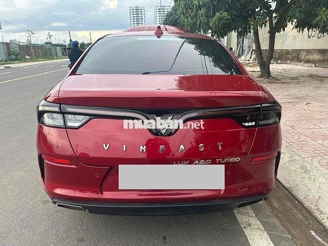 VinFast Lux A2.0 Base 2019 Đỏ 58000 km