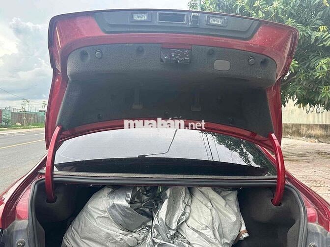 VinFast Lux A2.0 Base 2019 Đỏ 58000 km