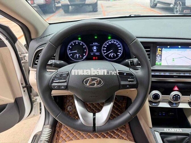 Hyundai Elantra 2020 MT