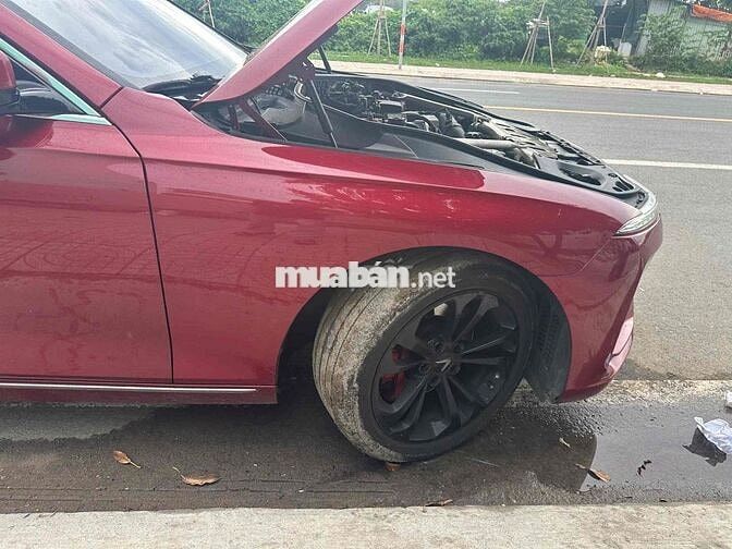 VinFast Lux A2.0 Base 2019 Đỏ 58000 km