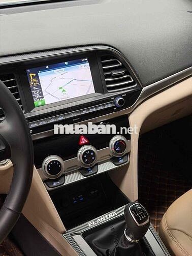 Hyundai Elantra 2020 MT