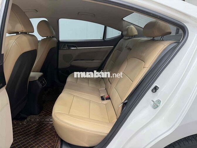 Hyundai Elantra 2020 MT