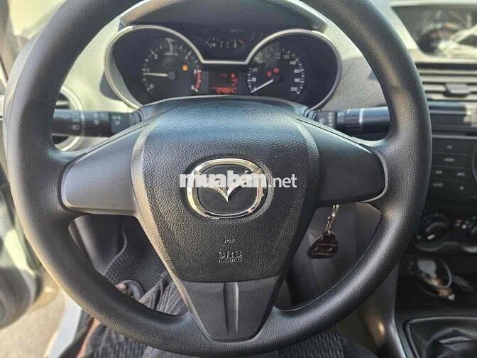 Mazda BT-50 Trắng Số sàn 104.864 km 4