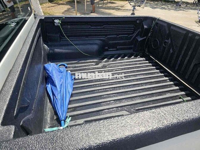 Mazda BT-50 Trắng Số sàn 104.864 km 4