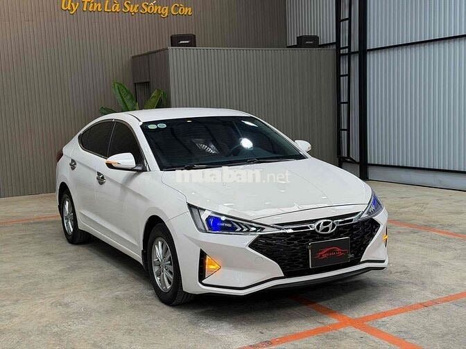 Hyundai Elantra 2020 MT