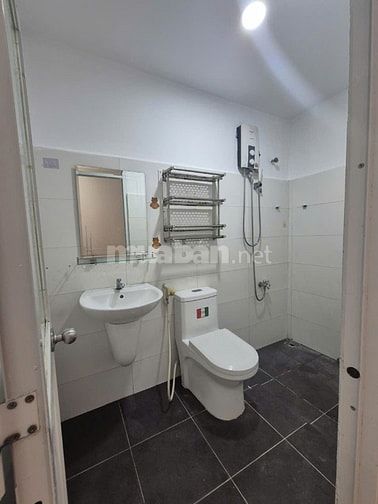  Bán căn hộ 2pn 2wc chung cư Phú Mỹ lô B - Quận 7 - đã có sổ hồng