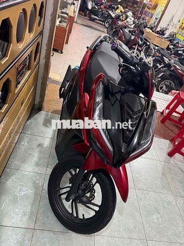 Honda Vario Đỏ đen 150cc