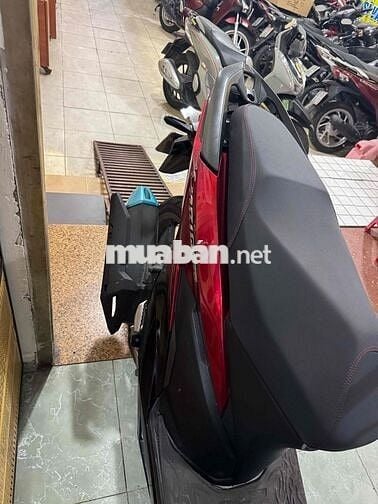 Honda Vario Đỏ đen 150cc