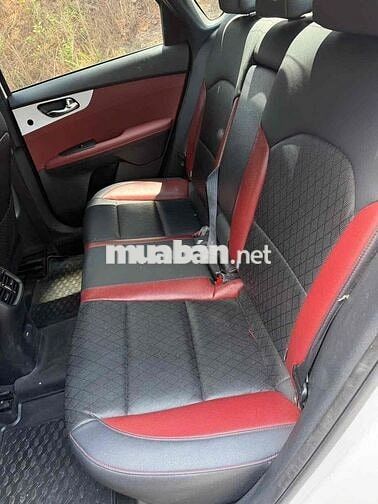 Kia K3 1.6 Premium Trắng