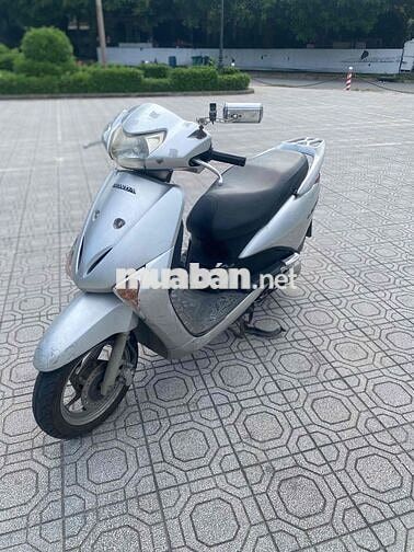 Honda SCR Bạc Đã sử dụng