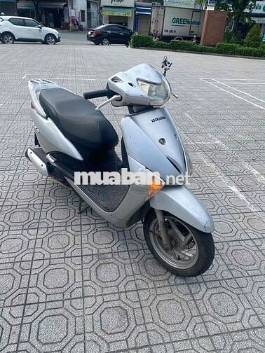 Honda SCR Bạc Đã sử dụng