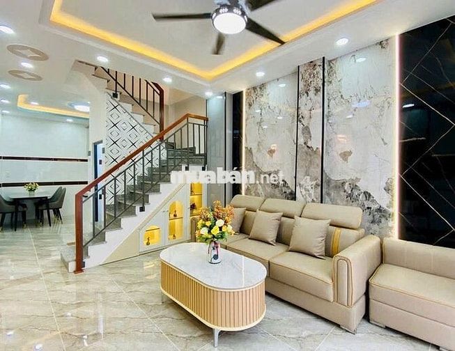 Chủ về quê bán nhà gần MT Nguyễn Tiểu La, P.8, Q.10 – 56m2 giá 6tỷ500
