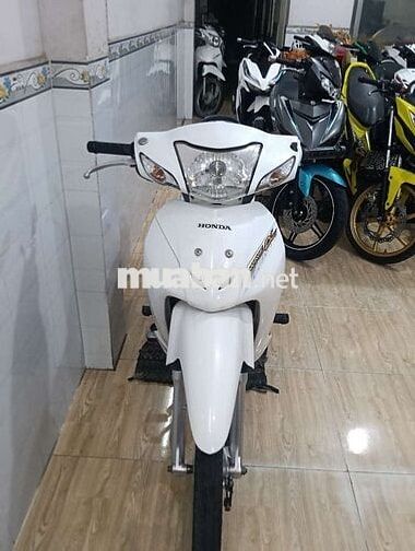 Alpha 100- 2015 , máy zin,xe đẹp,bs95
