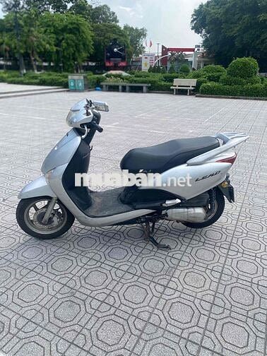 Honda SCR Bạc Đã sử dụng