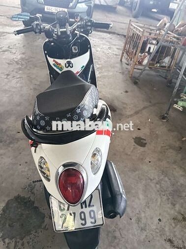 Yamaha Mio Fino màu Trắng