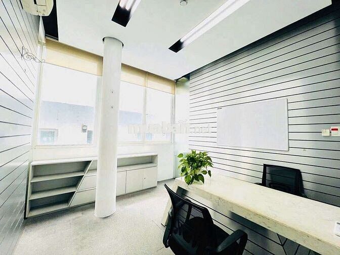Văn phòng Full nội thất giá chỉ 5tr ngay gần Q1