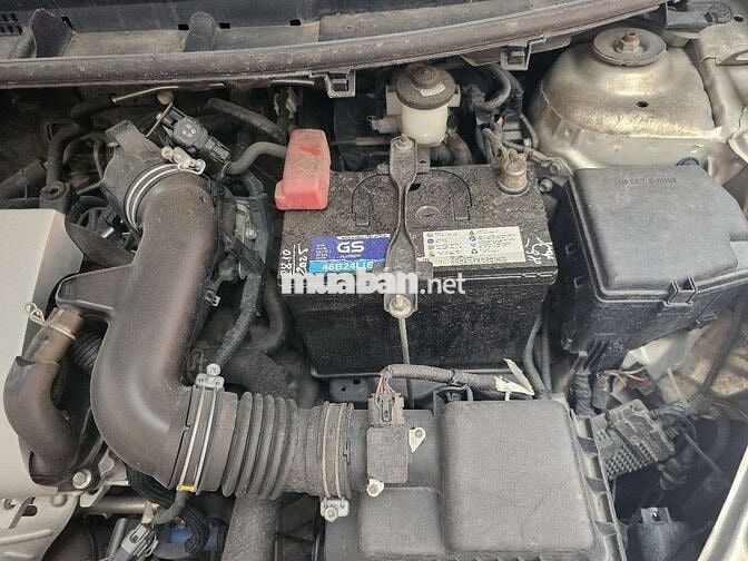 Toyota Vios 2018 E số sàn Bạc