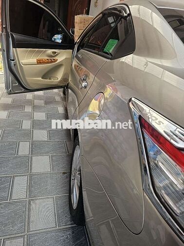 Toyota Vios 2018 E số sàn Bạc