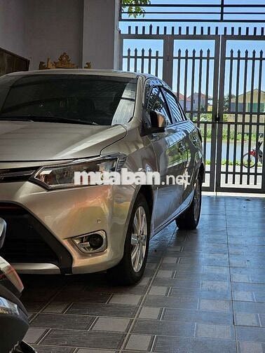 Toyota Vios 2018 E số sàn Bạc
